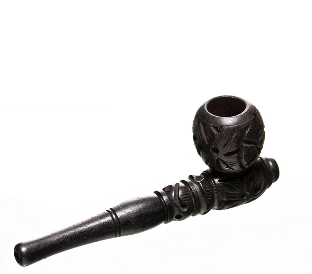 pipa lemn sculptat