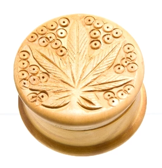 grinder / macinator tutun wooden Leaf 