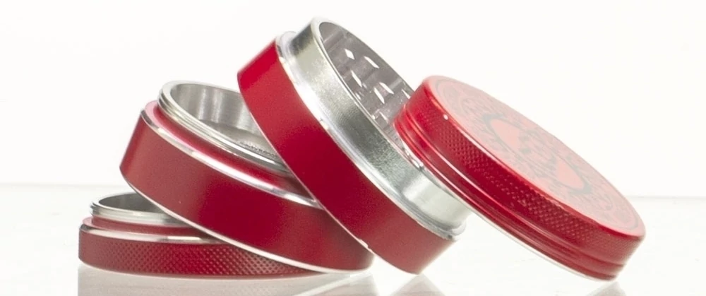 grinder amsterdam 4 parti red